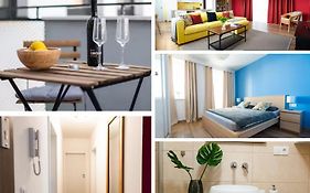 Private 5 Star 3 Room Flat And In-Door Pkg